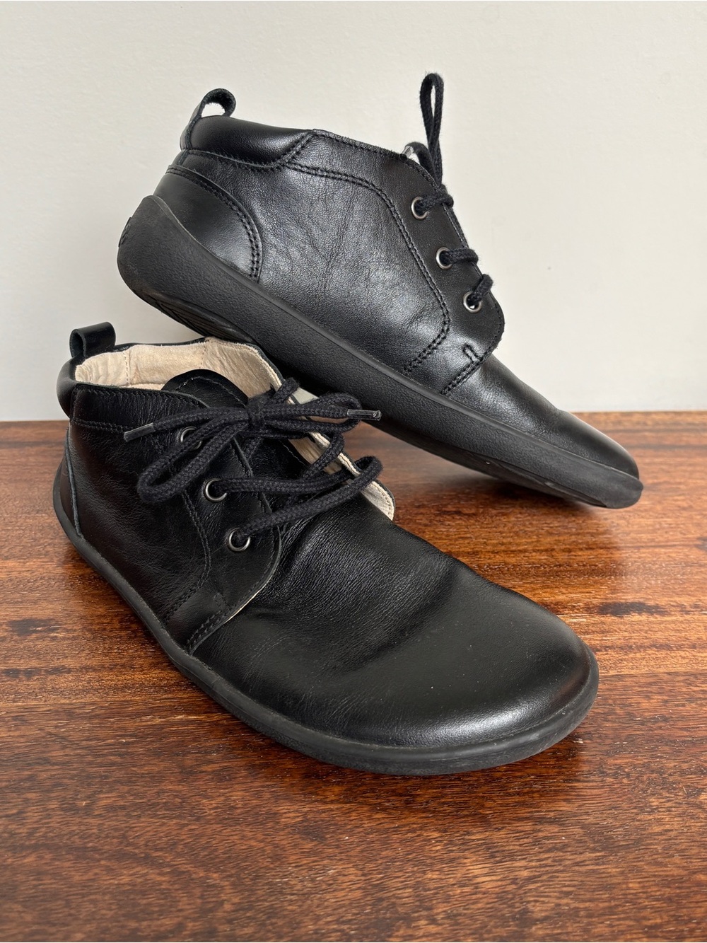 Be Lenka Icon Black Leather Chukka Barefoot Shoes Ankle Boots Unisex Sz EU 38 - Picture 3 of 11